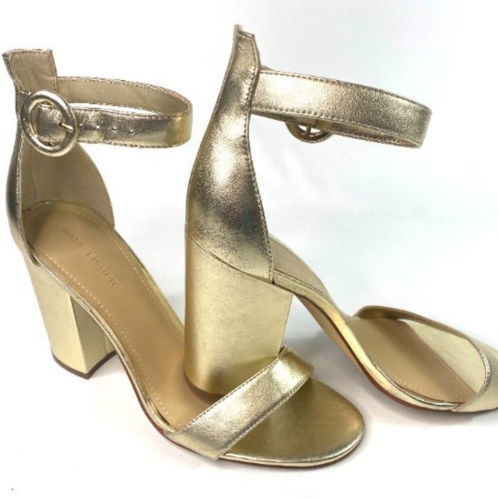NEW MARC FISHER Leather Dress Sandals 10